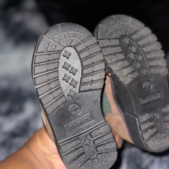 Toddler Beef and broccoli Timbs - Picture 4 of 4